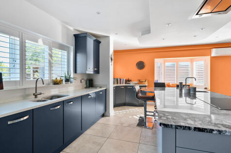 Open plan Kitchen / Dining Room
