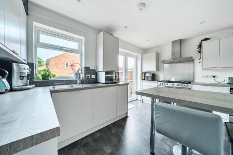 Kitchen / Breakfast Room