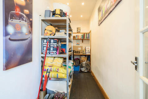 Store
