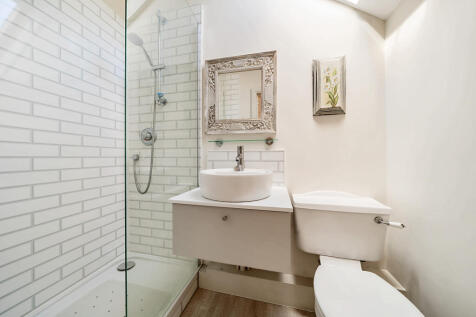 Ensuite Shower Room