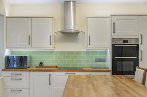 Kitchen / Breakfast Room