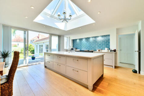 Open Plan Dining Room / Kitchen