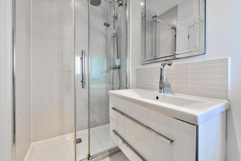 Ensuite Shower Room