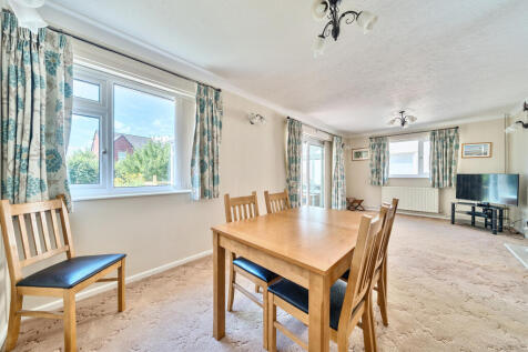 Living / Dining Room