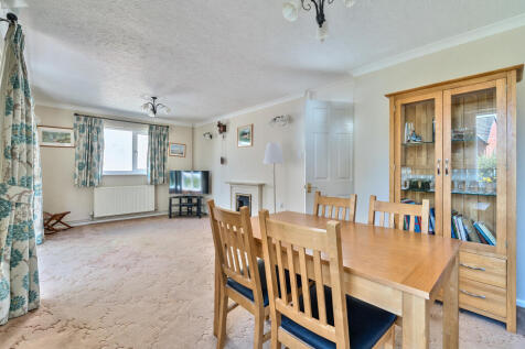 Living / Dining Room