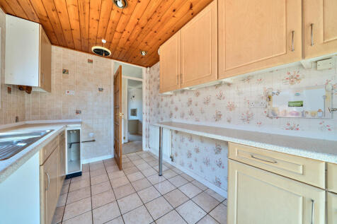 Kitchen / Breakfast Room