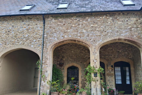 Vendor Courtyard Area