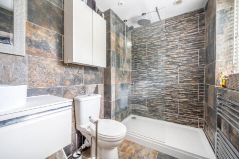 Ensuite Shower Room