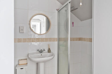 Ensuite Shower Room