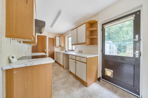 Kitchen / Breakfast Room