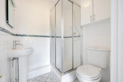 Ensuite Shower Room