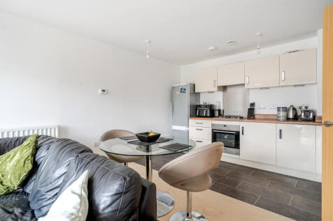 Open Plan Kitchen / Living Room
