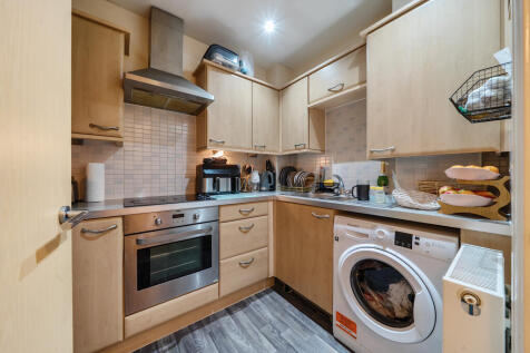 Fitted Kitchen