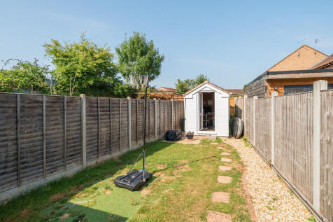 Garden with Home Office