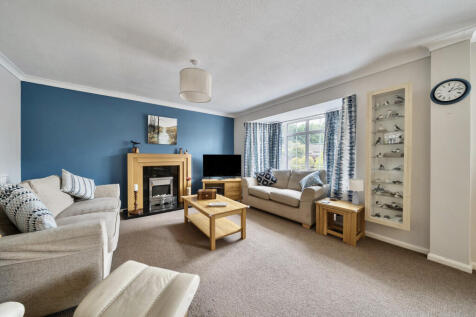 Living / Dining Room
