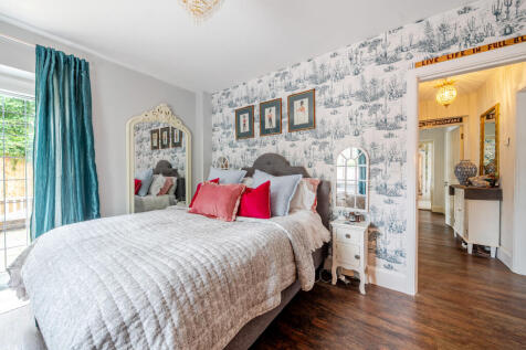 Annexe - Bedroom