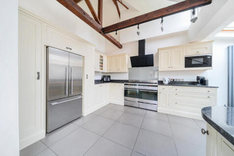 Open Plan Kitchen / Breakfast Room