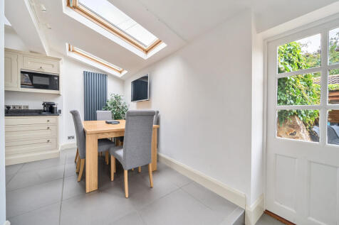 Open Plan Kitchen / Breakfast Room