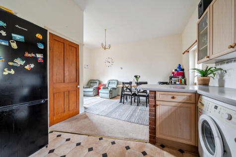 Open Plan Living / Dining Room / Kitchen