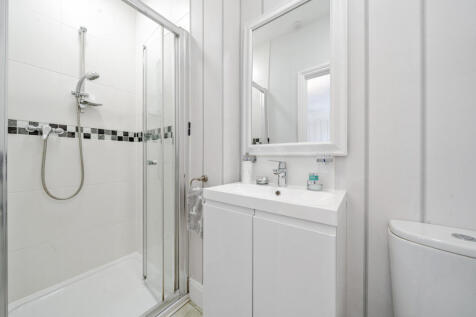 Ensuite Shower Room