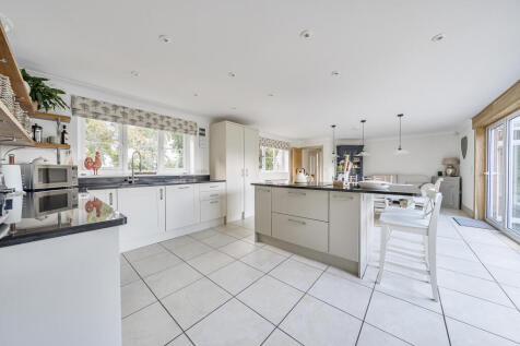 Kitchen / Dining / Family Room