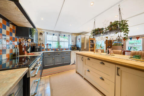 Kitchen / Family Room