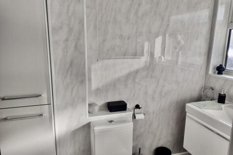 Ensuite Shower Room