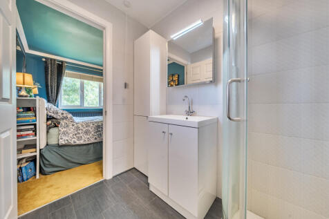 Ensuite Shower Room