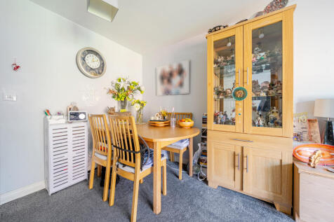 Living / Dining Room