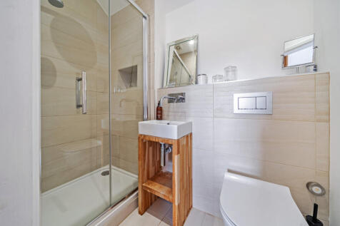 Ensuite Shower Room