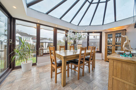 Conservatory / Breakfast Room