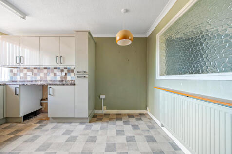 Kitchen / Breakfast Room