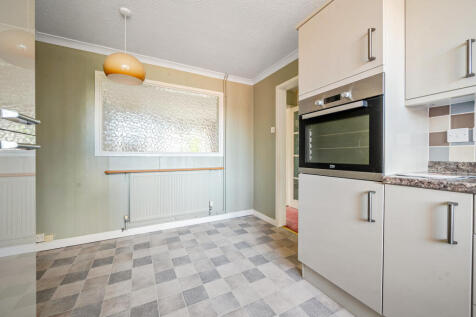 Kitchen / Breakfast Room