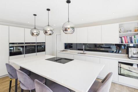 Kitchen.jpg