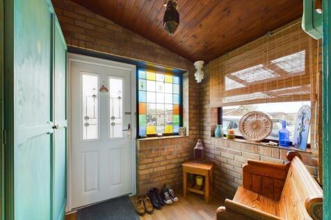 Entrance Porch