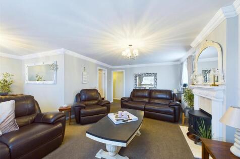 Reception Room &amp; Dining Area