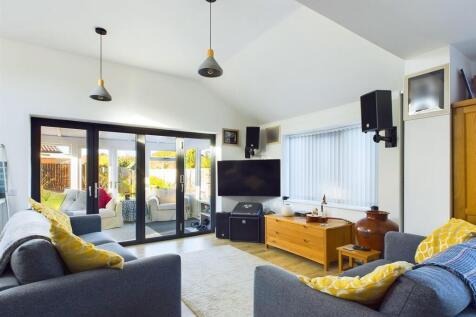 Open Plan Kitchen/Dining/Reception Room