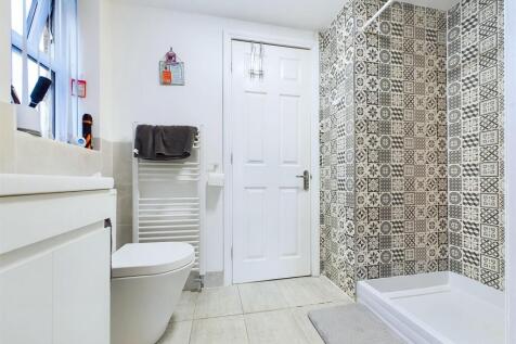 En-suite Shower Room