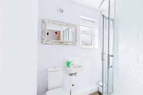 Ensuite Shower Room