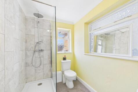 En-suite shower room