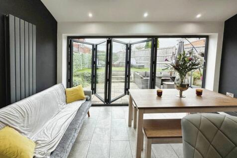 Bi Folds