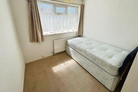 G/F Bedroom 4