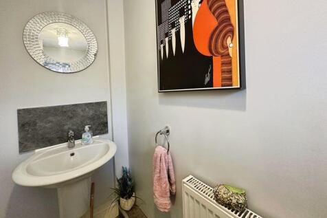 Downstairs wc