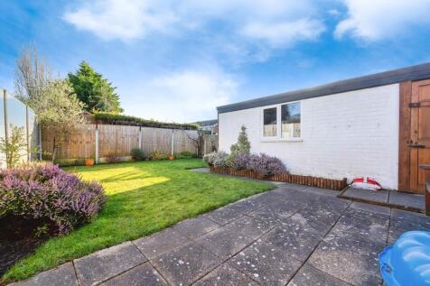 Tintern Avenue, U...