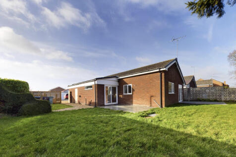 Fairholme Close, ...