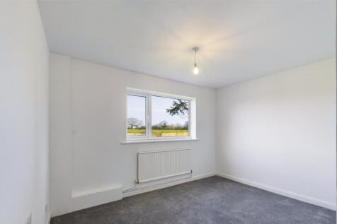 Fairholme Close, ...