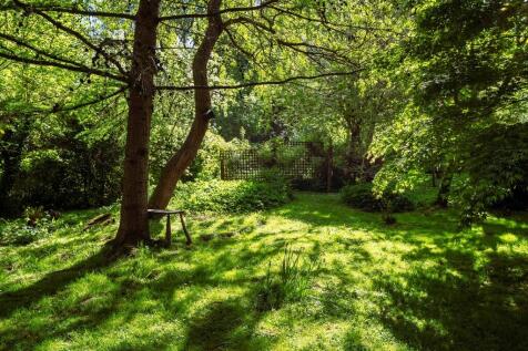 Bluebell Cottage,...