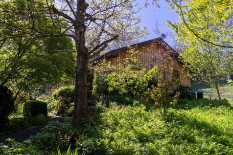 Bluebell Cottage,...