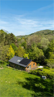 Bluebell Cottage,...
