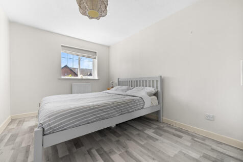 Newry Court, CH2 ...